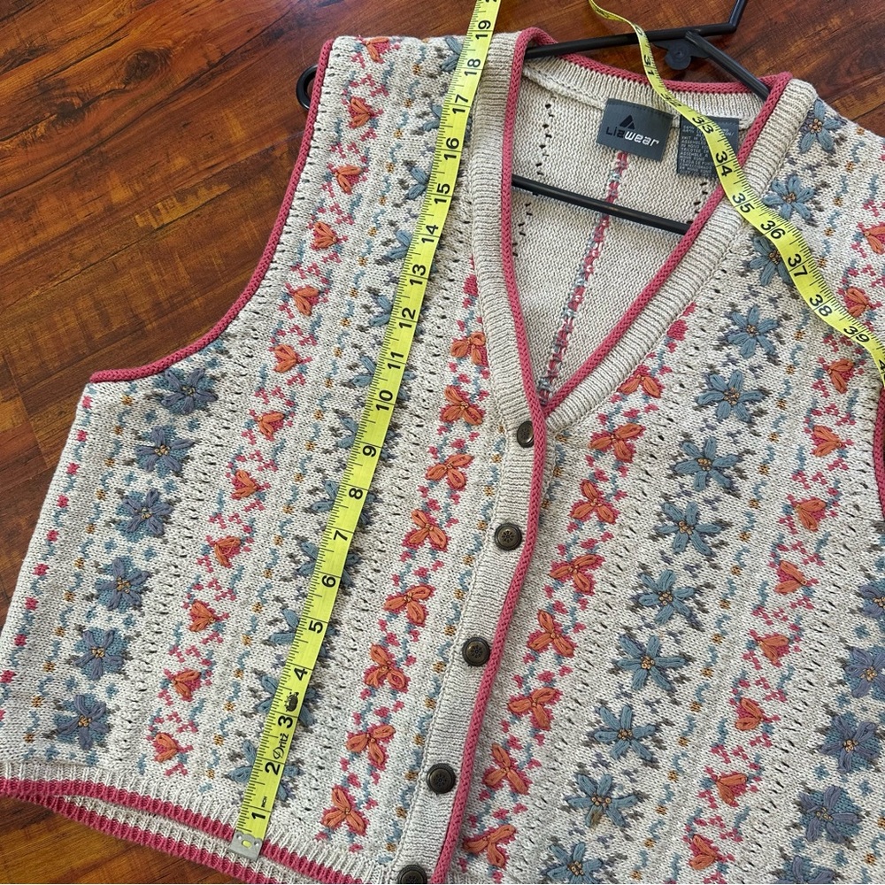 90s vintage Liz wear embroidered sweater vest - Picture 4 of 5